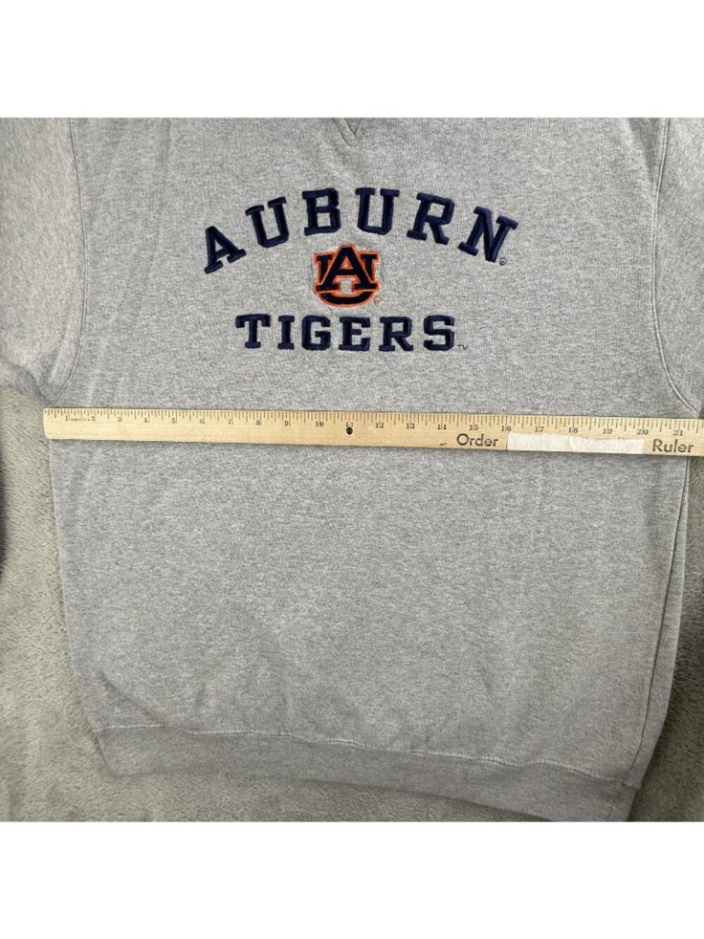 Vintage Auburn Tigers Sweatshirt Mens Medium Gray NCAA Football NCC Gold Apparel - Picture 9 of 16